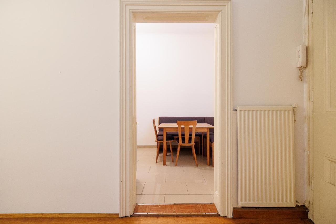 Central Apartment - Private Sauna Bécs Kültér fotó