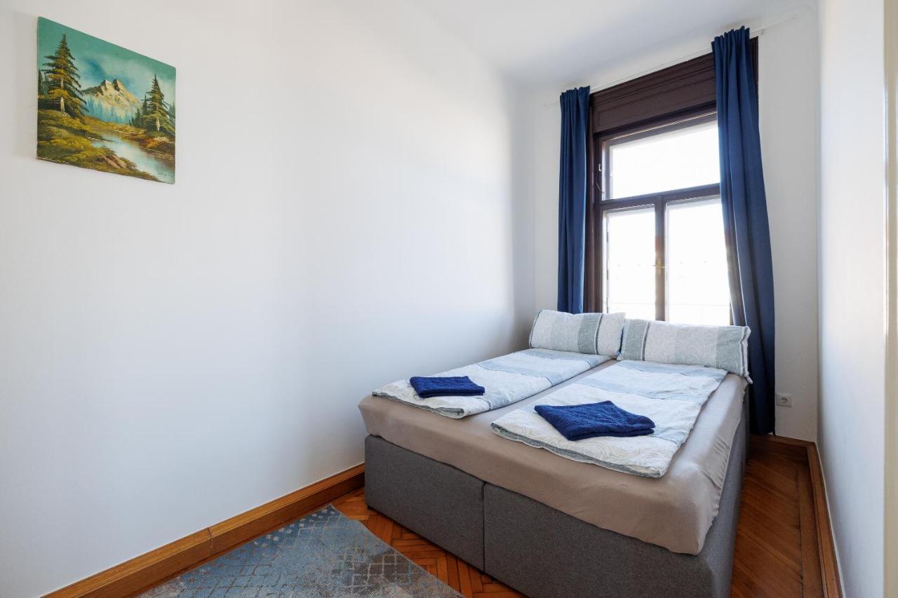 Central Apartment - Private Sauna Bécs Kültér fotó